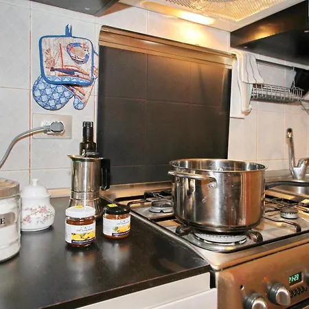Apartment Con Cortile Privato