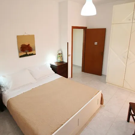 Con Cortile Privato Apartment