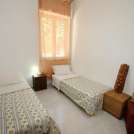 Apartment Con Cortile Privato