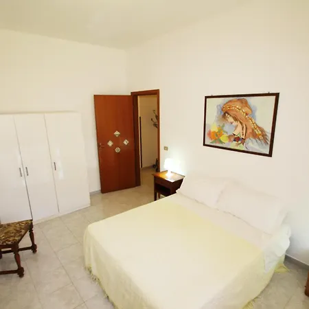 公寓 Con Cortile Privato *